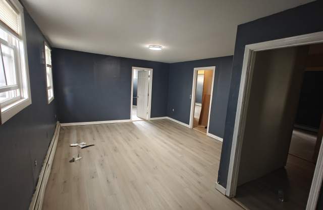 639 Douglas Avenue photos photos