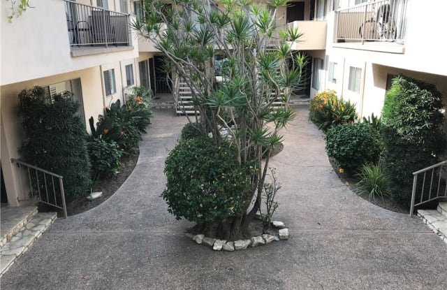 840 Cedar - 840 Cedar Ave, Long Beach, CA 90813
