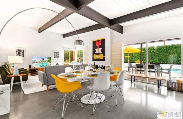 400 E Glen Cir Gallery 3