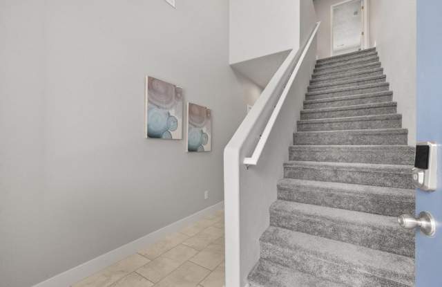 1887 Sunrise Lane SE Gallery 2