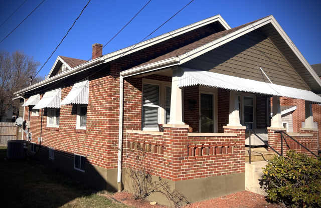 412 W Oldtown St photos photos