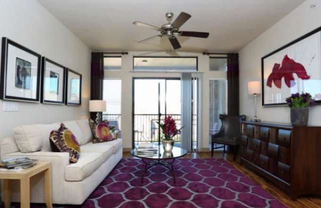 10043 Stonelake Blvd photos photos
