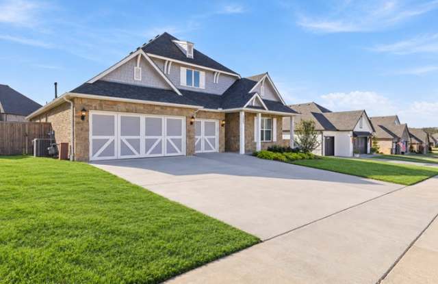 1507 East Jasper Place Gallery 1