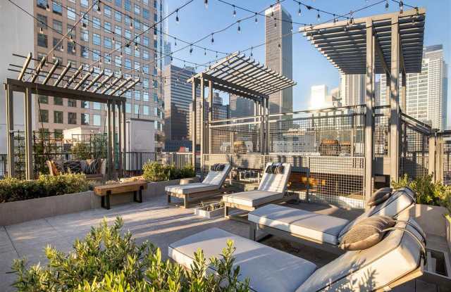 South Park Lofts Gallery 1