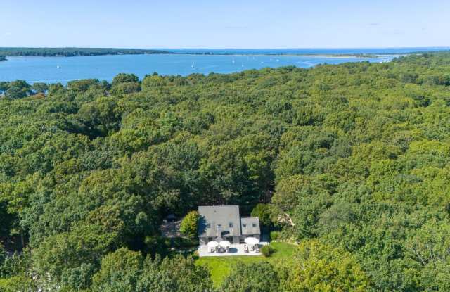 130 Three Mile Harbor Hog Creek Road photos photos