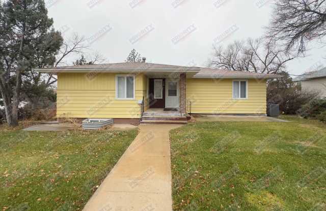 Updated Downtown Ranch with Mother-in-Law Suite photos photos