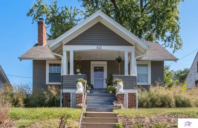 Coming Soon! Modern Aksarben 4 Bedroom photos photos