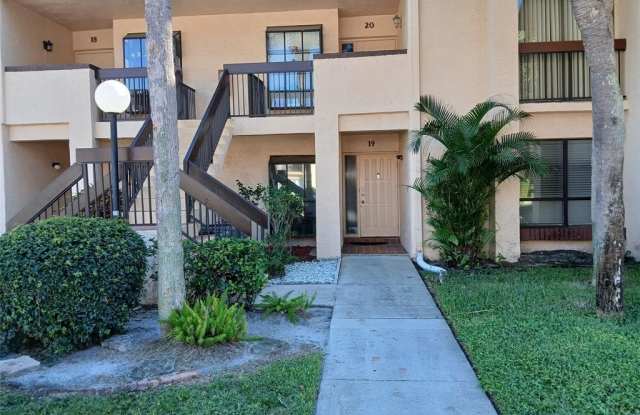 2339 SW 15 St photos photos