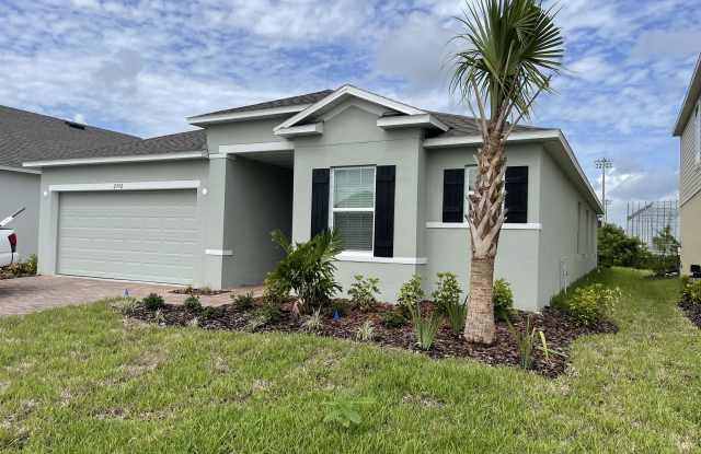 2592 Pinwherry St photos photos