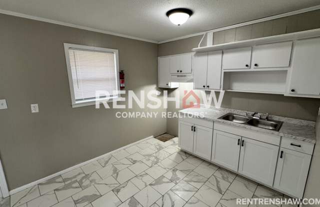 249 Navy Dr Gallery 4