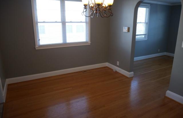 7710 Queen Anne Dr Gallery 3