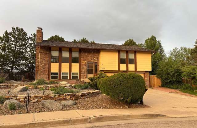 Westside 3 Bedroom Home in D20 photos photos