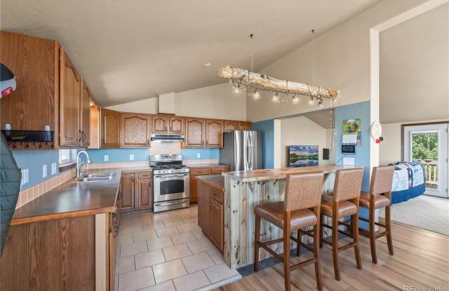 6037 Ranch Road Gallery 3