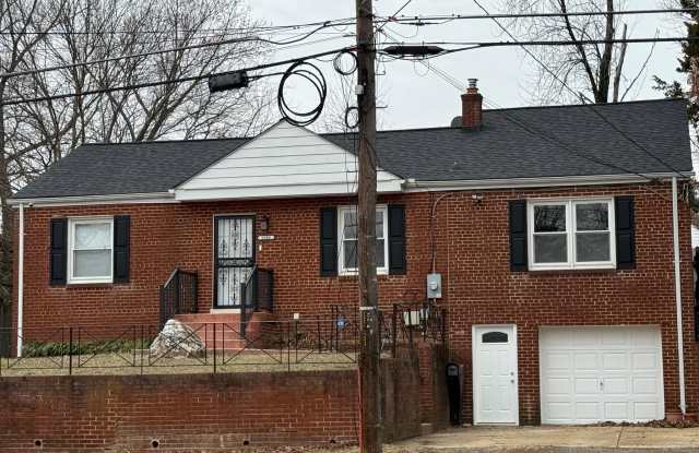 2509 LEWIS AVENUE photos photos