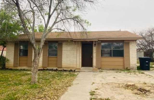 1128 ROMEMARIE DR. photos photos