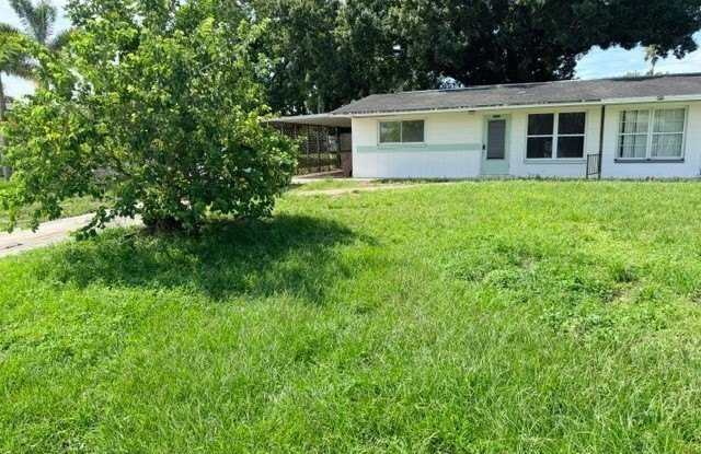1114 Vineyard Place Gallery 2