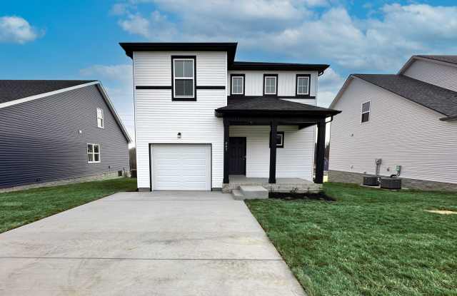 Front Porch Charmer With Hardwood Flooring, Kitchen Island, Pantry and Back Covered Back Deck Gallery 1