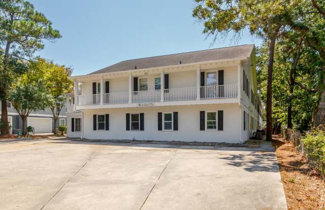 Myrtle Beach Villas - Just Blocks from the Beach! Gallery 1