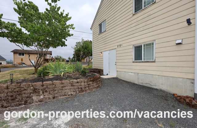 Saint Helens OR - newly renovated 1 bedroom apartment photos photos