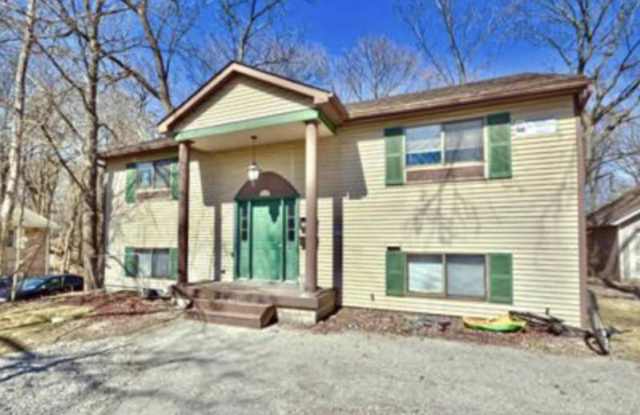 1302 West Huron St. photos photos