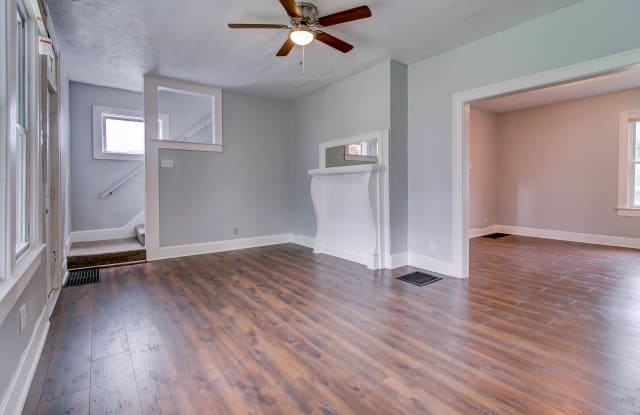 158 North Ogden Avenue - 158 Ogden Avenue, Columbus, OH 43204