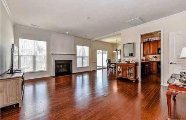 16133 Annahill Court Gallery 3