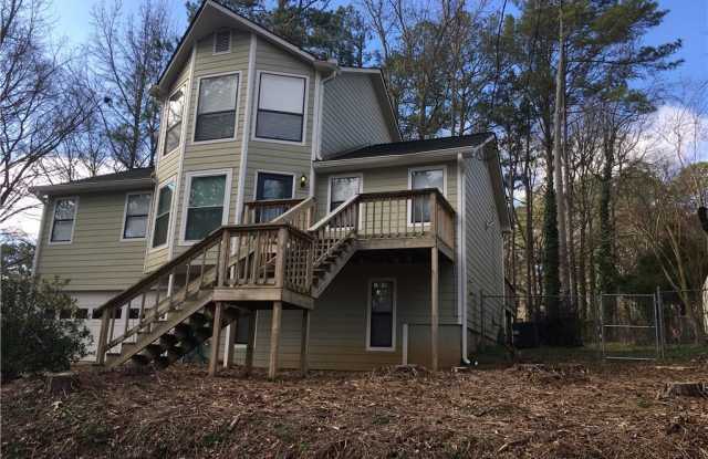 1065 Baker Lane Gallery 2