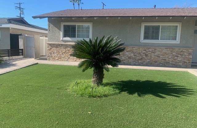 11519 Balboa Blvd photos photos