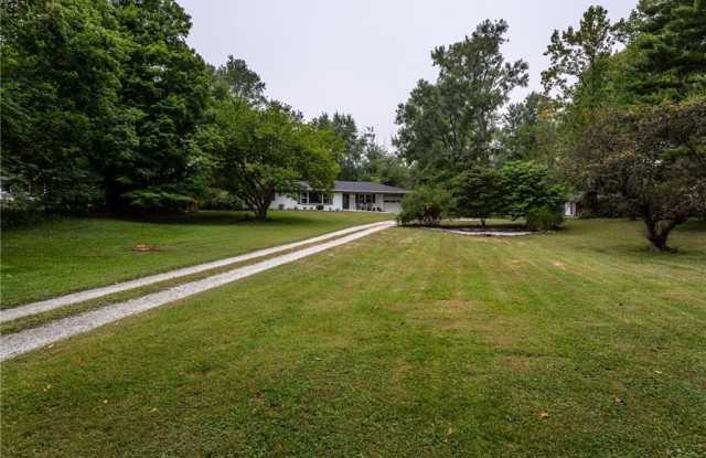 11180 Westfield Boulevard Gallery 4