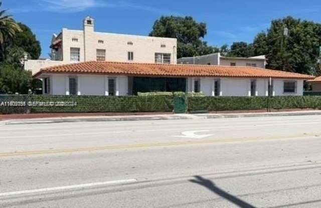 1101 SW 17th Ave photos photos