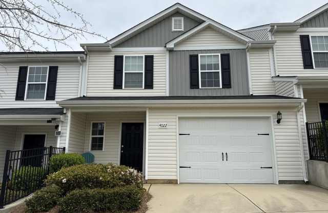 Townhome in Pawcreek Village! photos photos