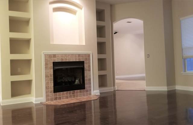 6037 ALDERFER SPRINGS DR Gallery 4