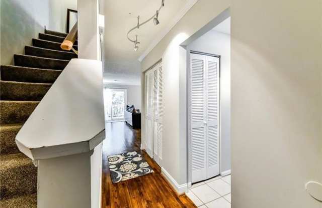 3433 Bayshore Drive Gallery 2