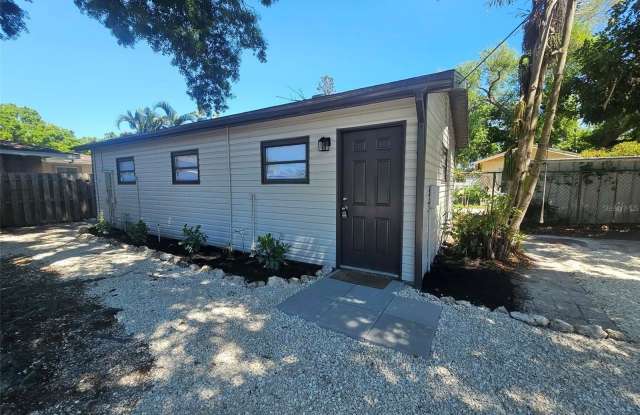 2403 21ST AVENUE W photos photos