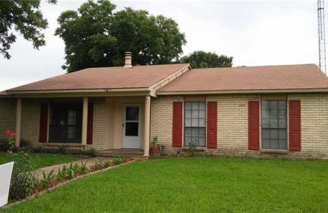 1817 Vine Drive - 1817 Vine Drive, Garland, TX 75040
