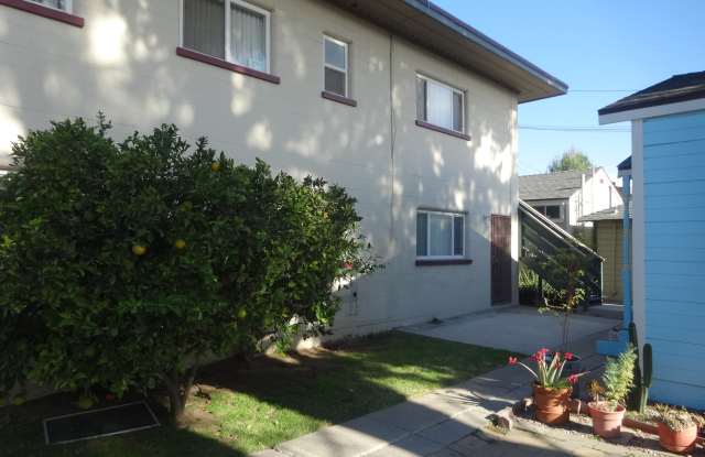 321 N 8th St photos photos