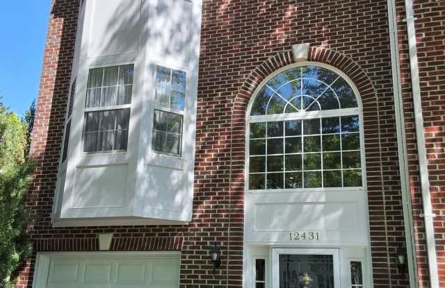 12431 GOA Place Gallery 1