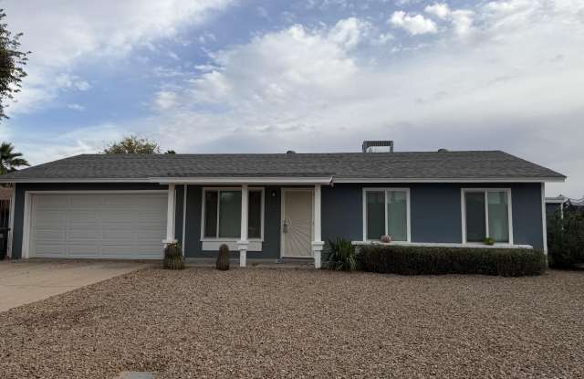 3305 E HELENA Drive photos photos