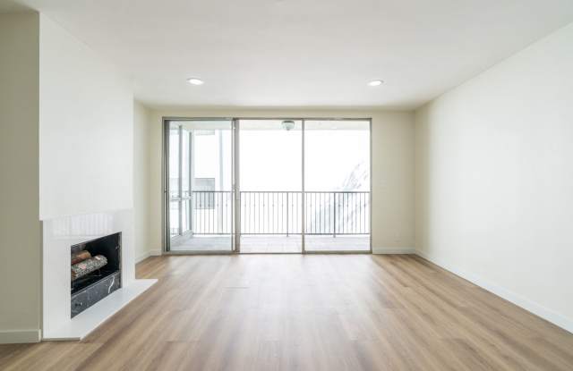 11687 Montana - 11687 Montana Avenue, Los Angeles, CA 90049