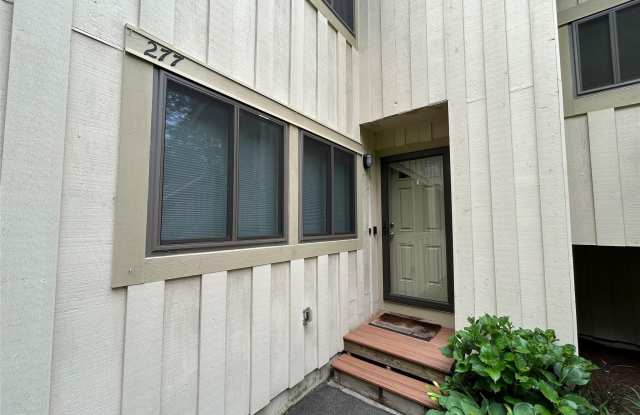 277 Maplewood Drive photos photos