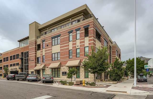701 12th St. Suite #311 - * photos photos