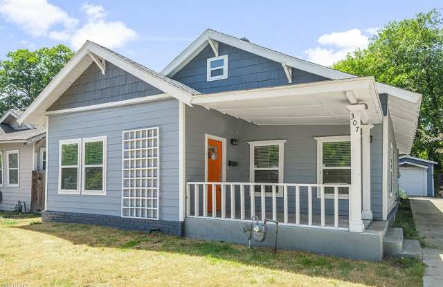 307 S Montreal Avenue - 307 South Montreal Avenue, Dallas, TX 75208