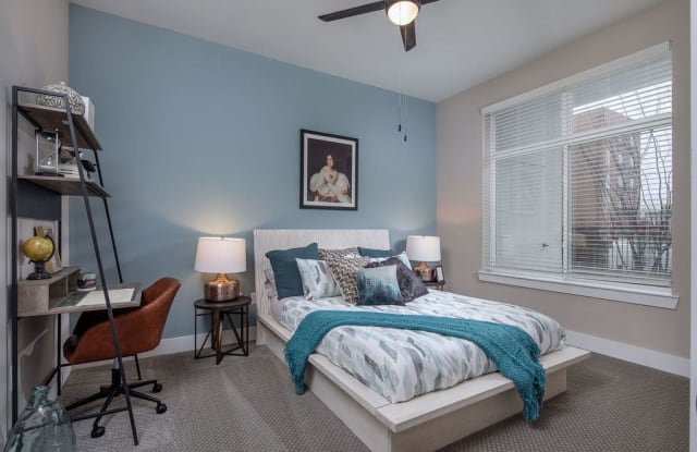 917 2nd Ave N - 917 2nd Avenue North, Nashville, TN 37201