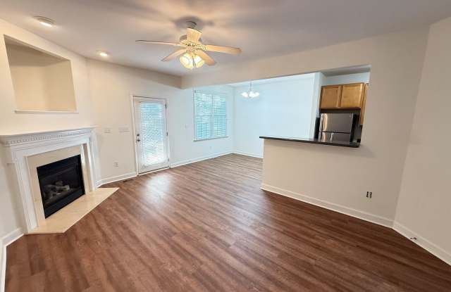 5523 Cottonrose Lane Gallery 4