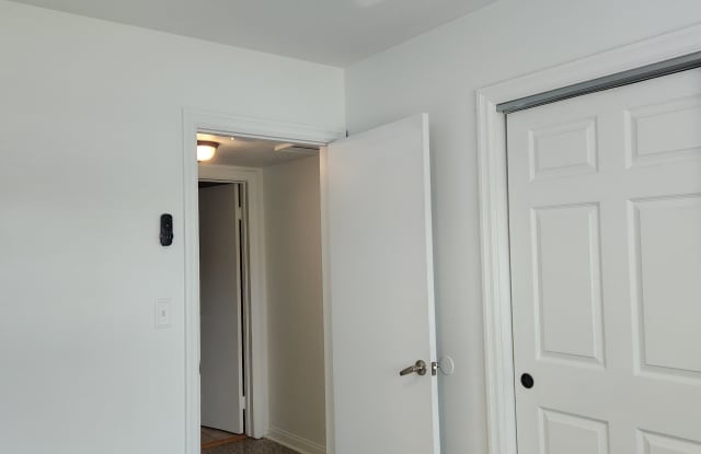 1005 North Bracewell Drive photos photos