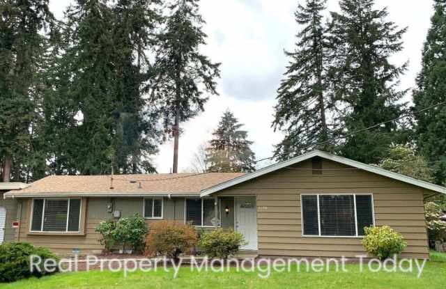 Spacious 5 Bedroom! Move In Ready! - 11714 110th Avenue East, South Hill, WA 98374