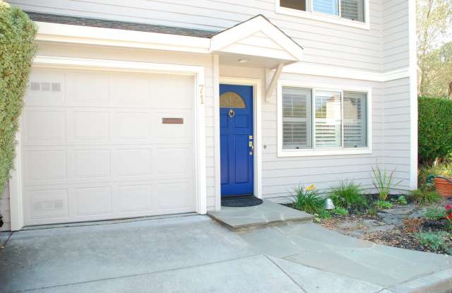 Corner Unit Townhome in Corte Madera For Rent! Gallery 3