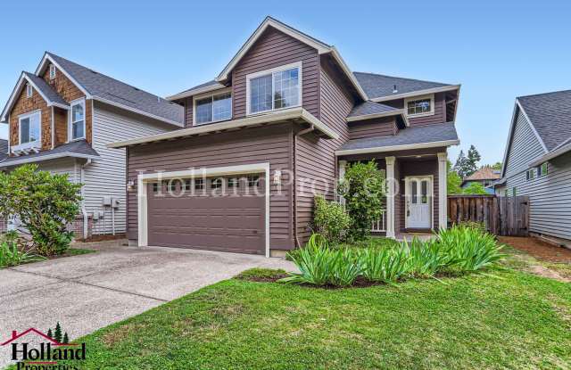 Beautiful Hillsboro Home with Spacious Garage and Fenced Yard! Gallery 4