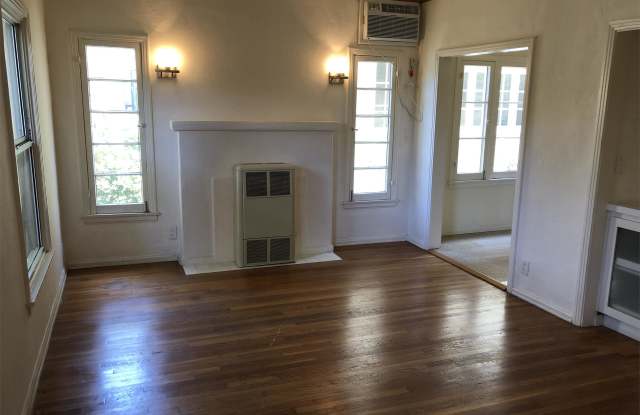 264 S Reeves Drive, Apt. 103 Gallery 2