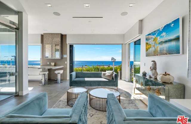25423 Malibu Rd photos photos